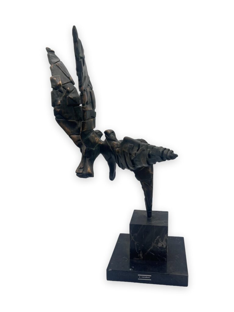 Gabbiani in volo, h 39cm, resina orig