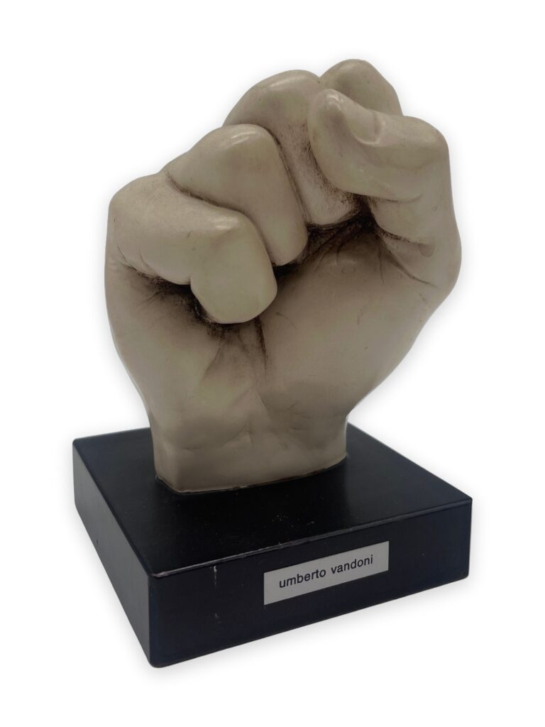 Mano, similmarmo, h15cm