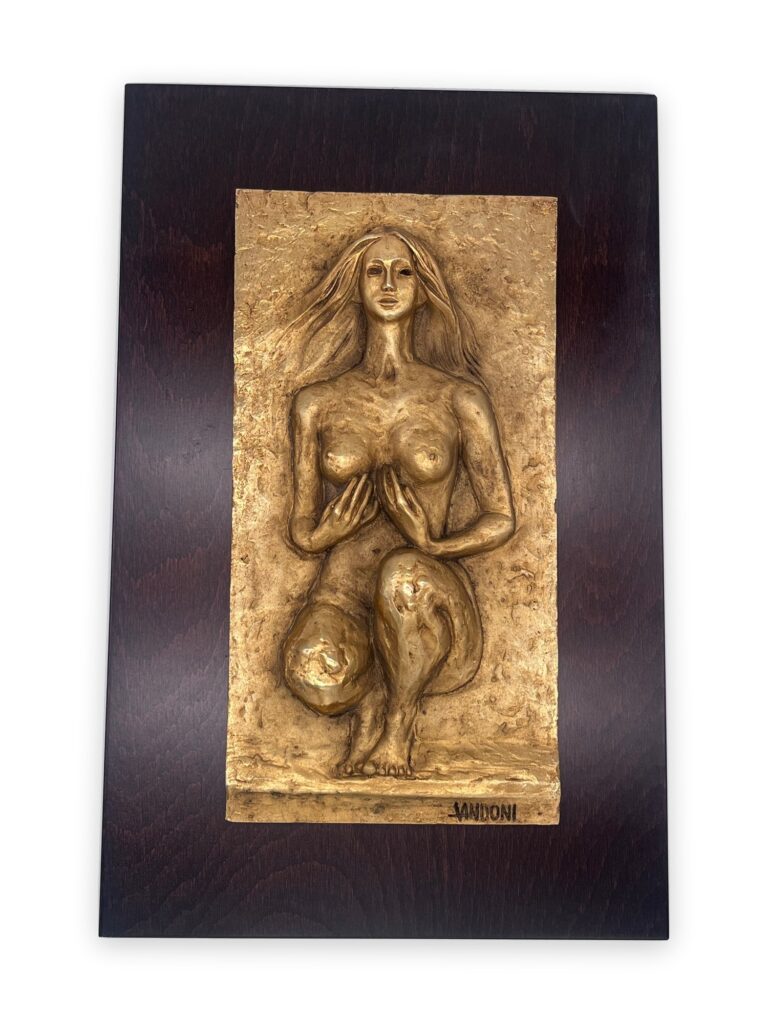 Pudore, 1981, bassorilievo placc oro, 45x29cm